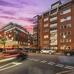 Beautiful 2Bd Flat With Ac And Private Balcony